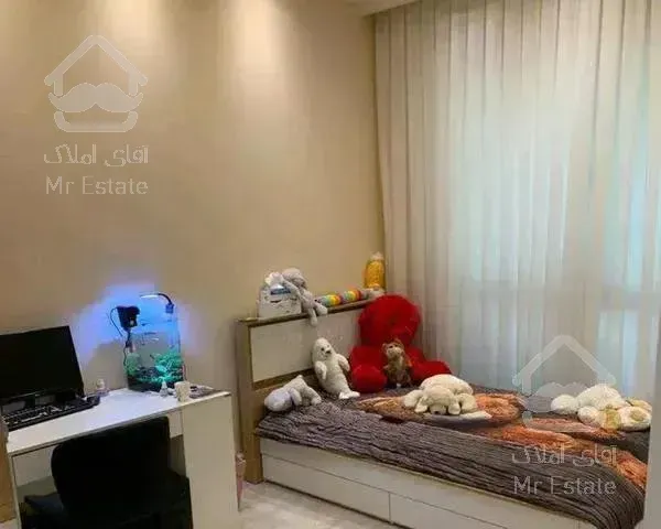 آپارتمان ۱۲۰ متری/ فول امکانات/فاز۱ مهرشهر