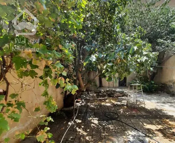 خانه ویلایی کلنگی سندار ۲۵۰ متر