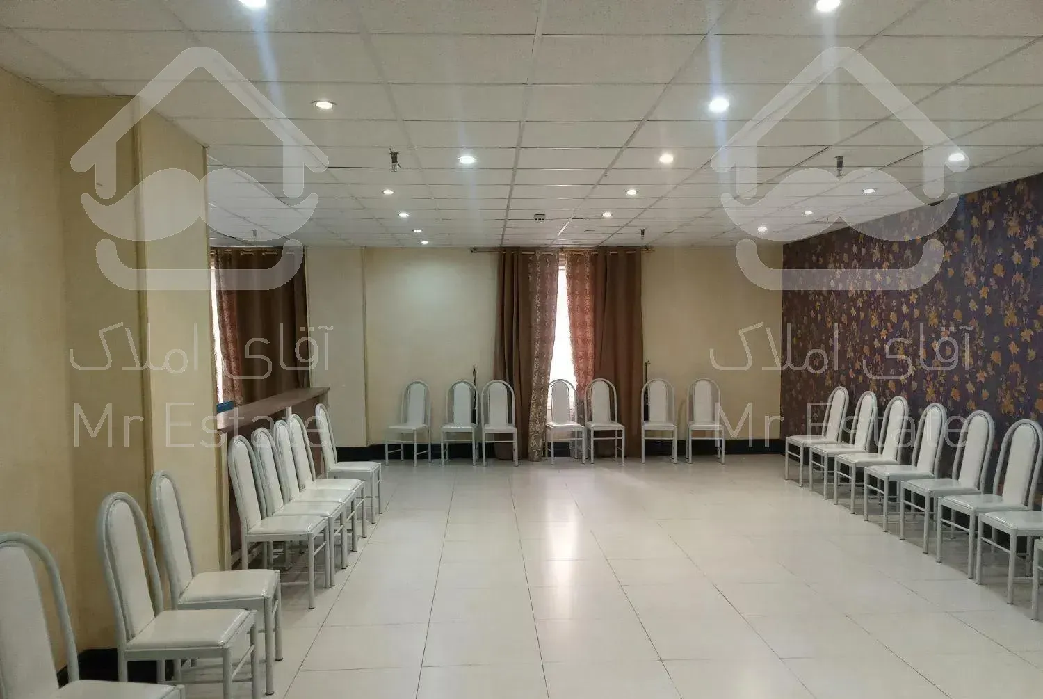 ۱۰۰متر فلت داخل لابی برج/جهت اموراداری وبازرگانی