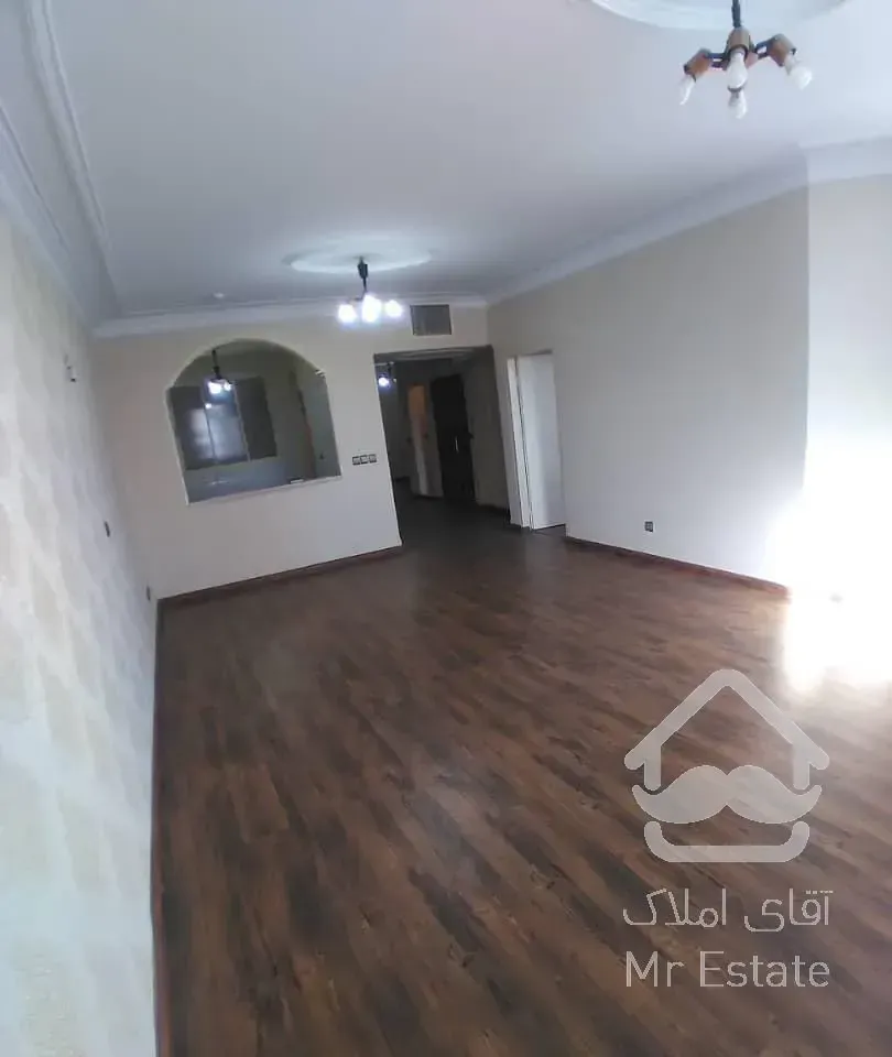 آپارتمان ۱۴۰ متری سعادت آباد