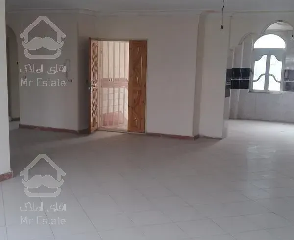 آپارتمان ۱۳۰ متری جنت آباد شمالی