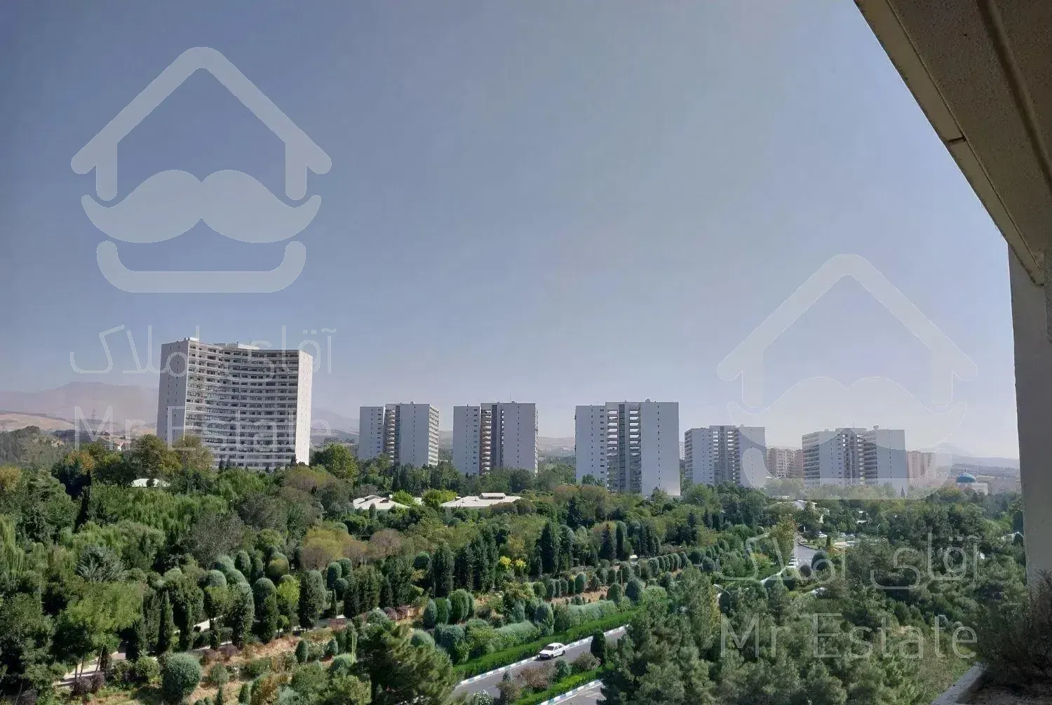 آپارتمان 131 متری 2 خوابه ویو ابدی بدون مشرف