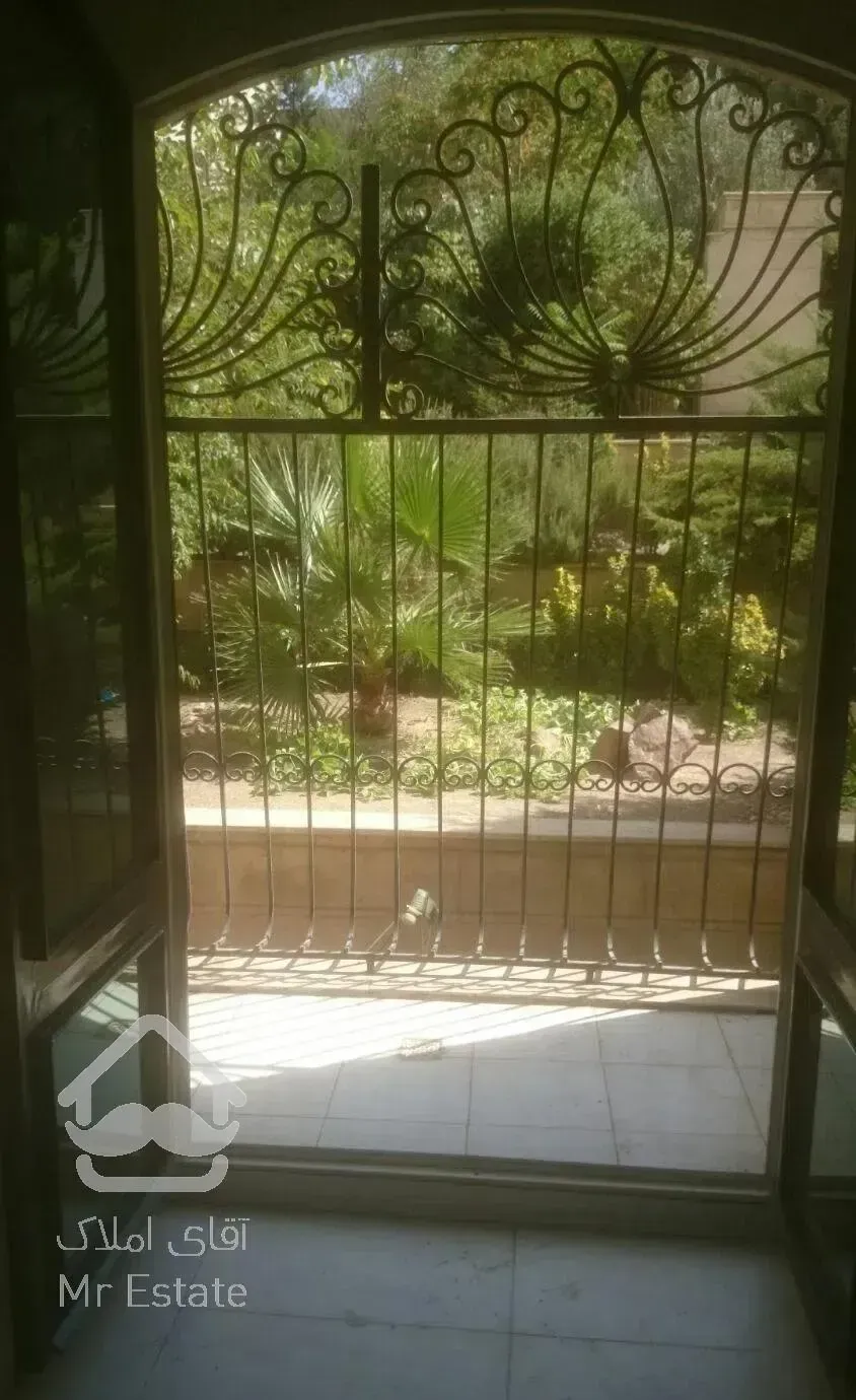 115 متر  شیان