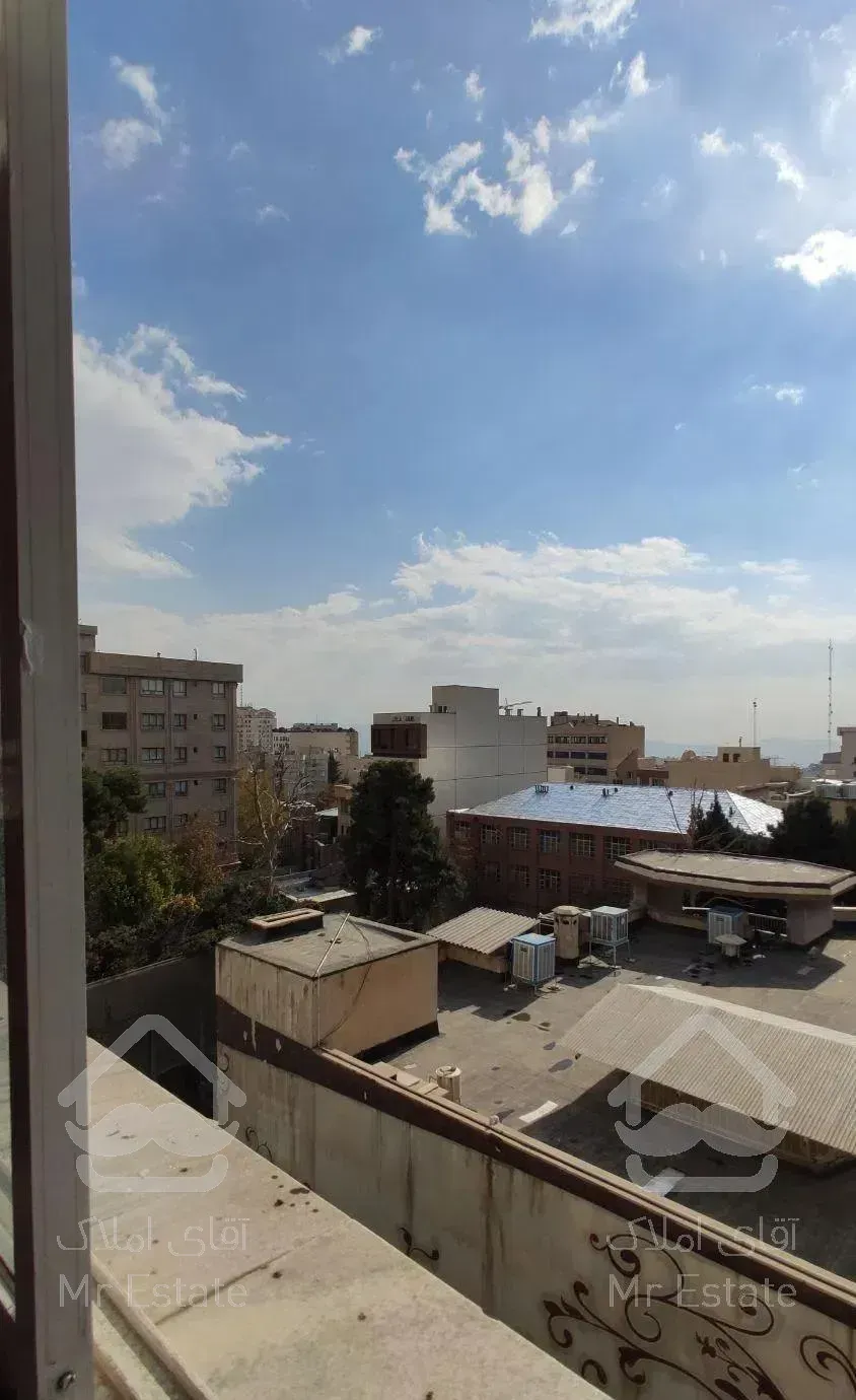 تجریش ٩٠ متر سند اداری (قرارداد ٢ ساله)