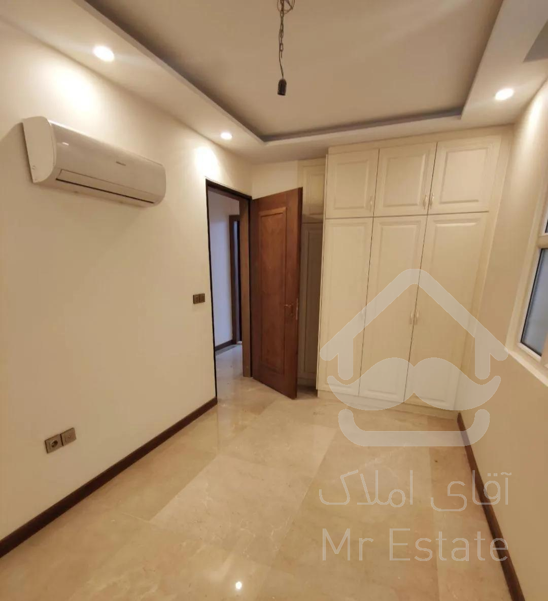 ۶۵ متر ، دو خواب ، خوش نقشه بدون پرتی