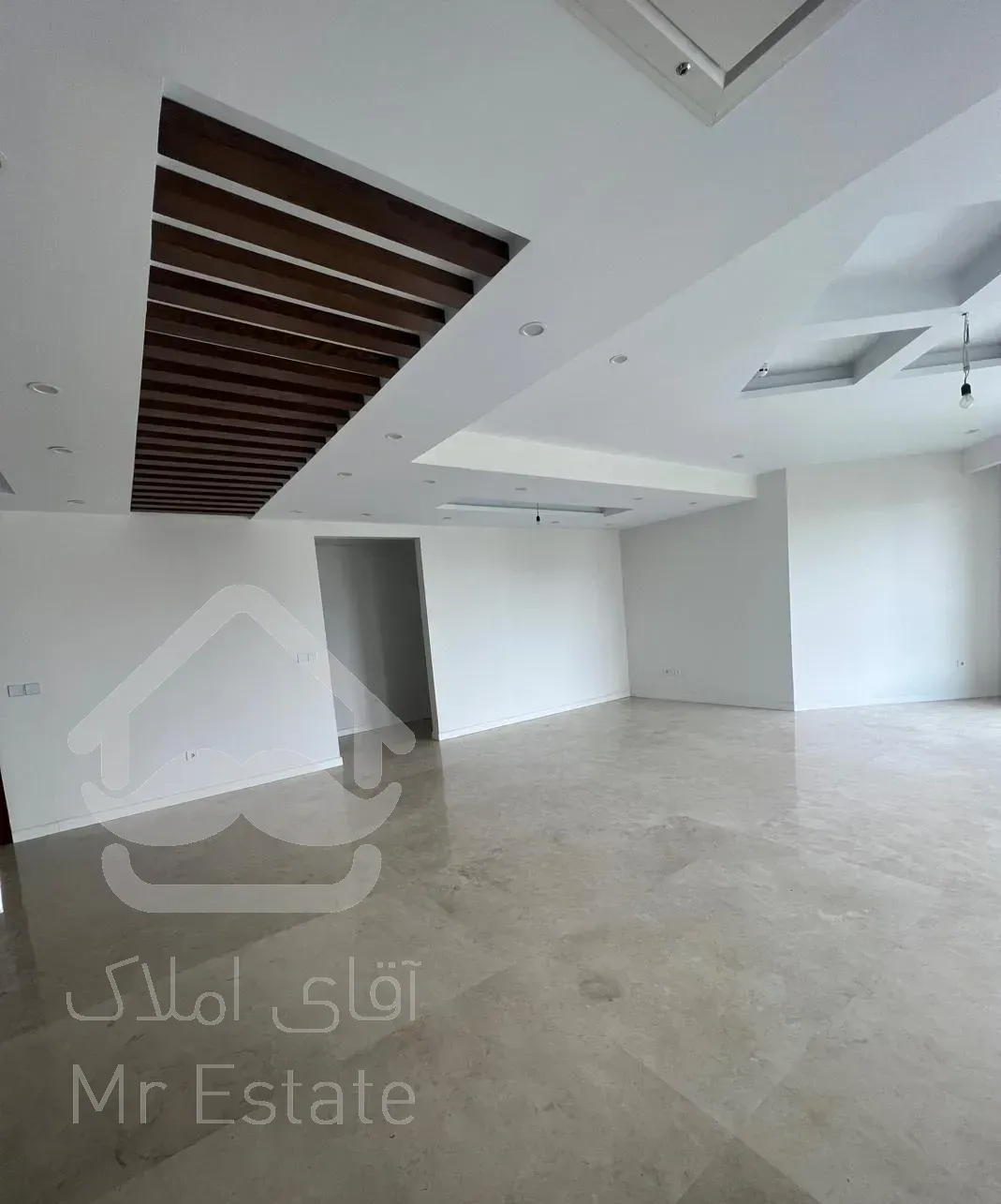 ۱۸۰ متر نوساز تک واحدی فول امکانات