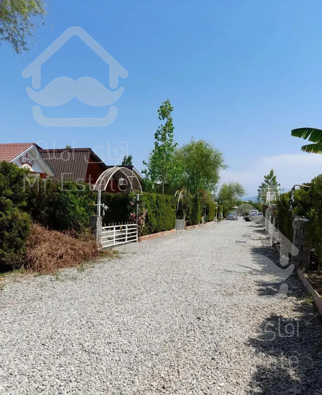 ویلاباغ سنددار شهرکی در دامنه جنگلی نور