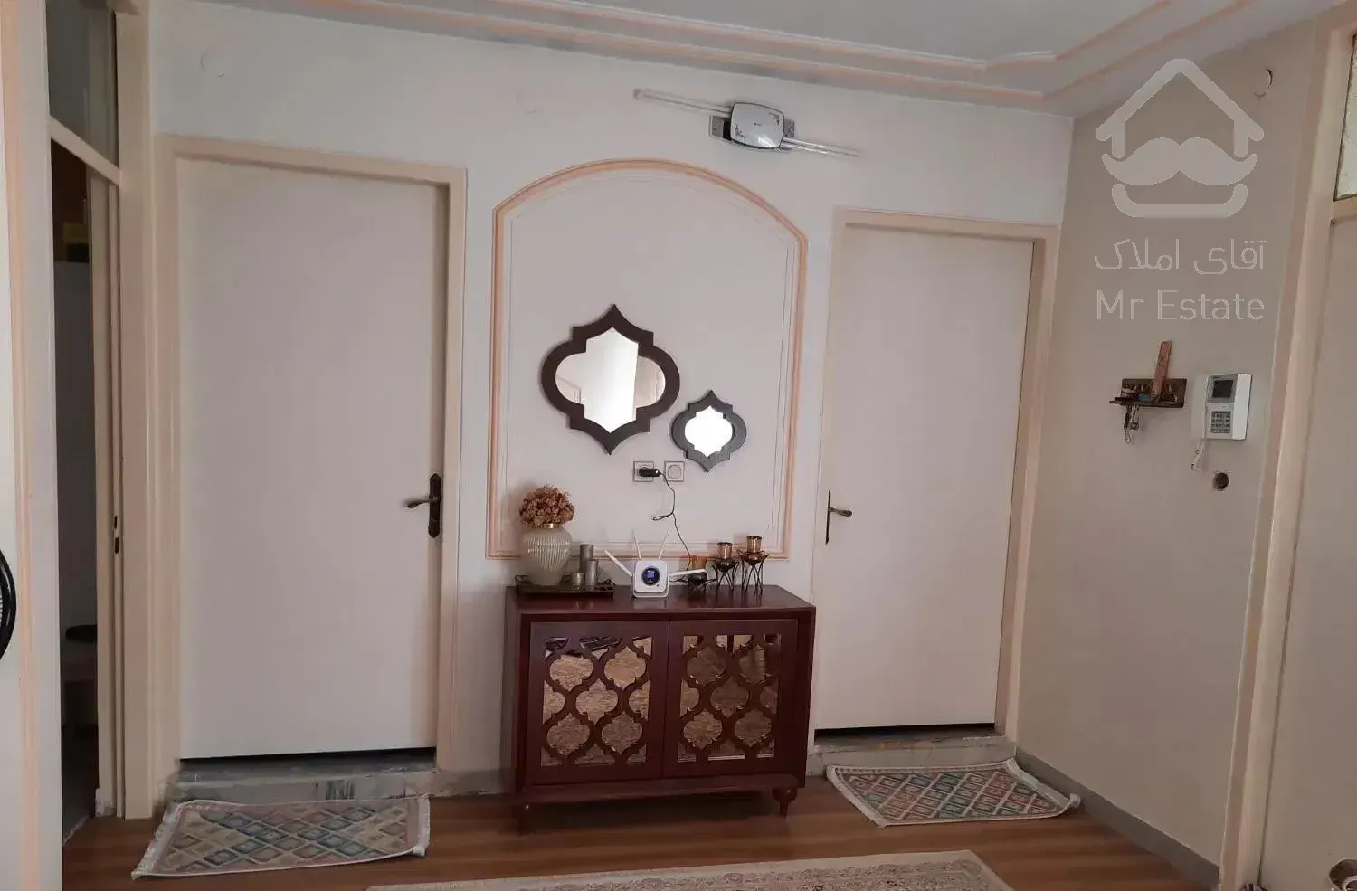 ۸۵متری/ویلایی/یکخوابه/وحدت