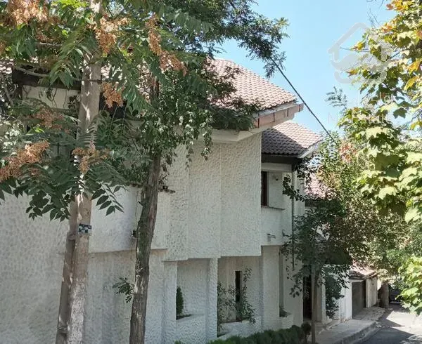 نیاوران ۱۱۰۰ متر  کار