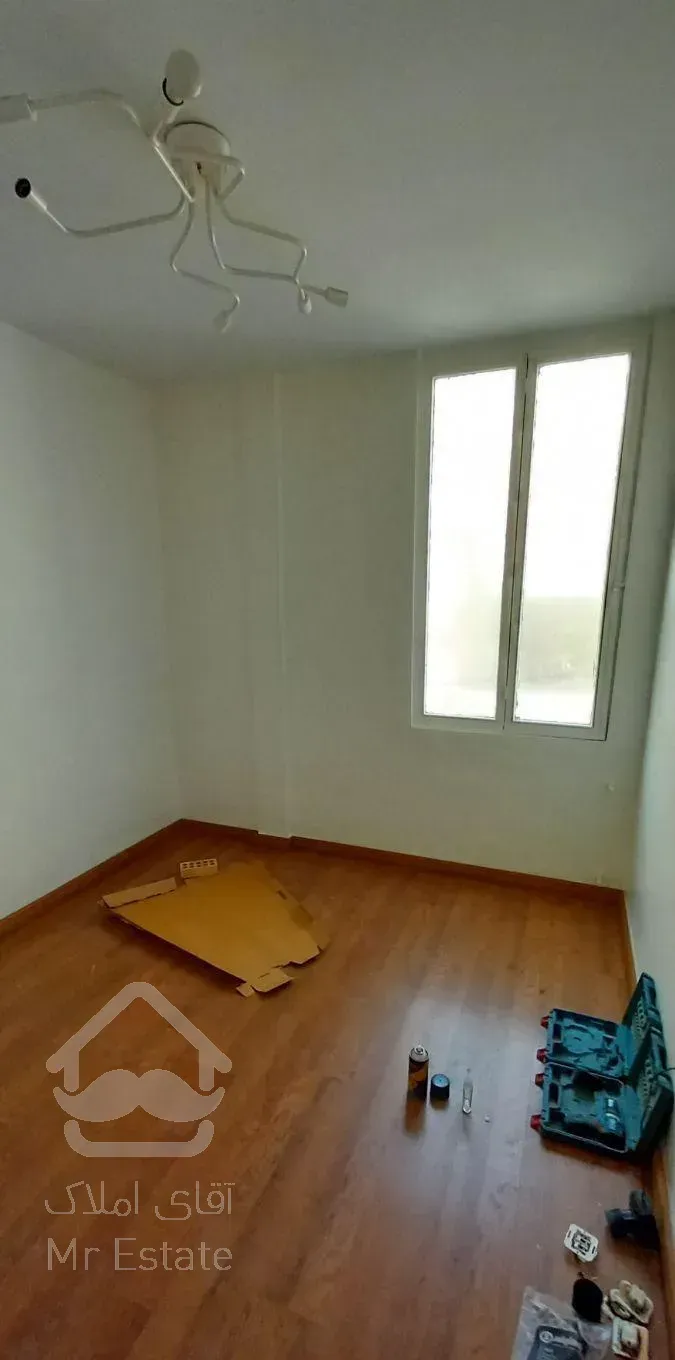 ۷۵متر شیک و بازسازی پارکینگ و انباری