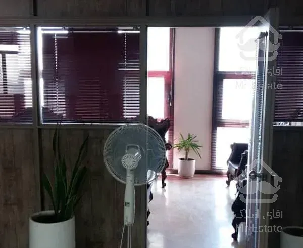 ٨٥متر/١خواب/٧ساله/تابلو خور/بر کاشانی