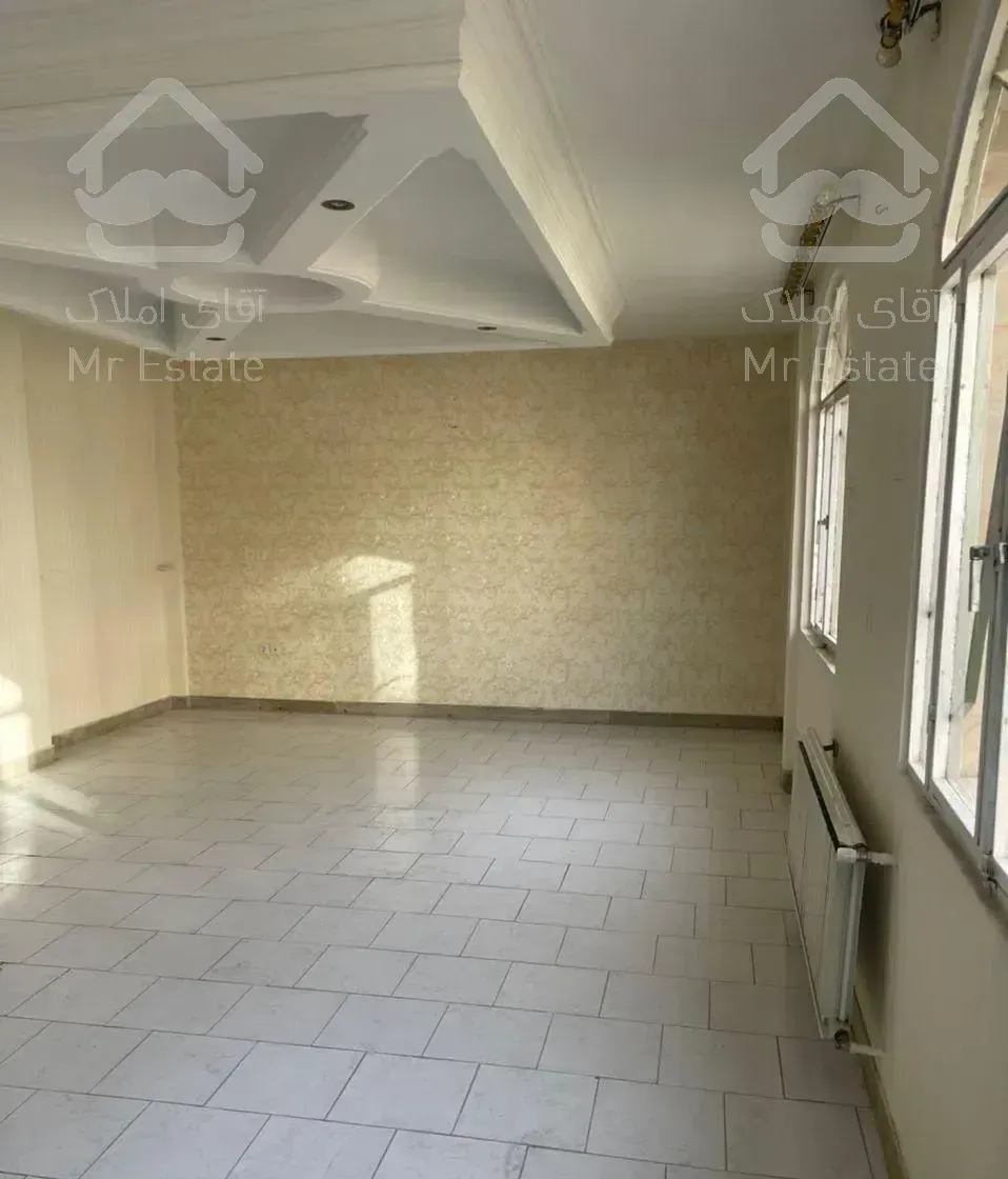 آپارتمان ۱۰۰ متری