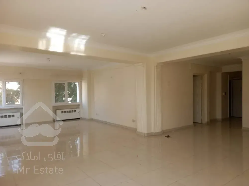 فروش 215 متری فرمانیه