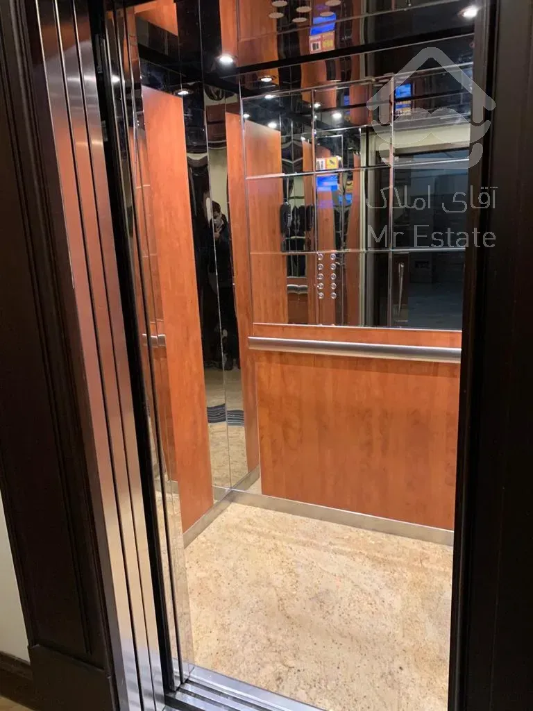 فروش 220 متر مسکونی پاسداران