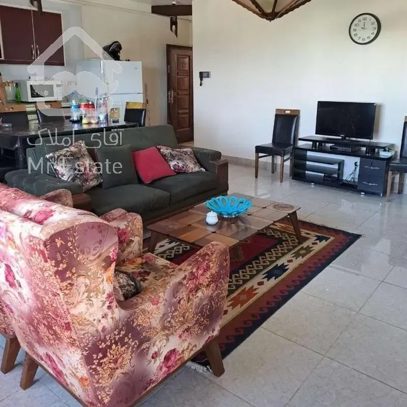 آپارتمان 85 متر -2خواب-سرمایه گذاری-شیک وتمیز-در مرکز شهر