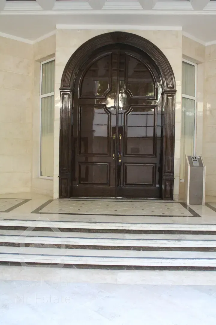 فروش 200 متری دیباجی جنوبی