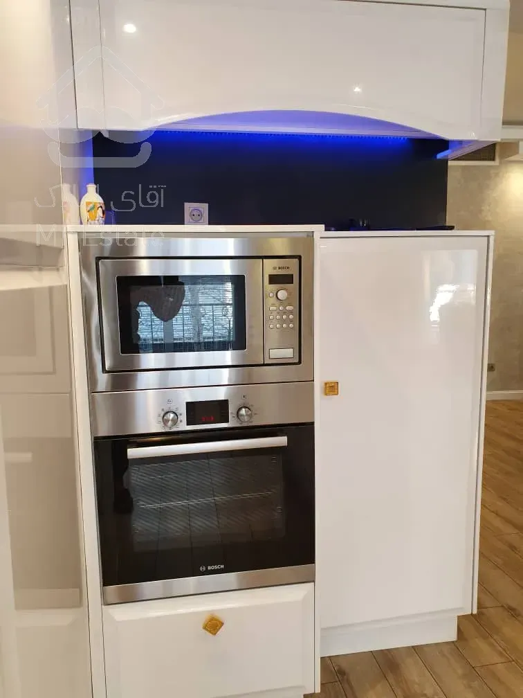 135 متری فروش قبا