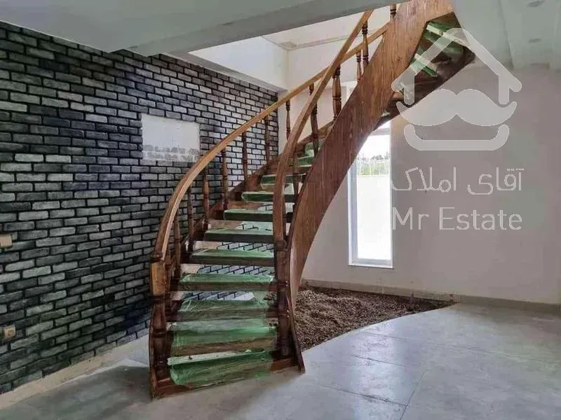 ویلا دوبلکس اکازیون 350 متر -3خواب- مدرن-مرکز شهر