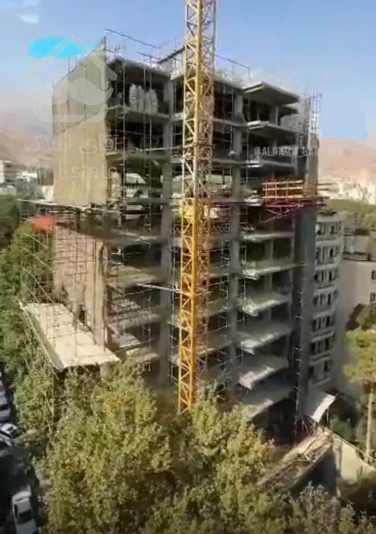 فروش اپارتمان 215 متری زعفرانیه