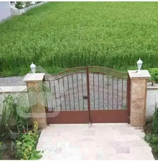 ویلایی نیم پلت