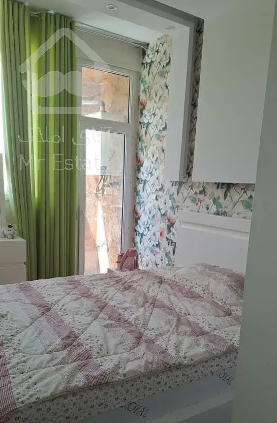 ظفر 96 متر دو خوابه لوکیشن دنج