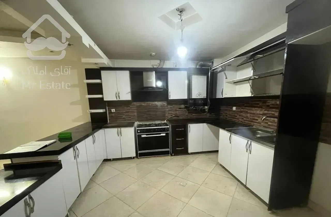 ۱۱۵ متر اواسط فلاحی غرق نور مناسب جهیزیه