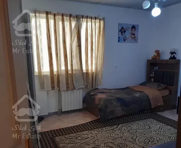 نزدیک درختی 105متری