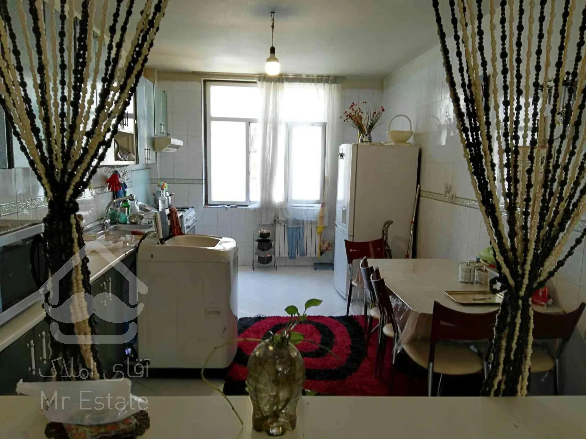 ۱۸۵ متر تکواحدی سه خواب فول کاشانی گلها