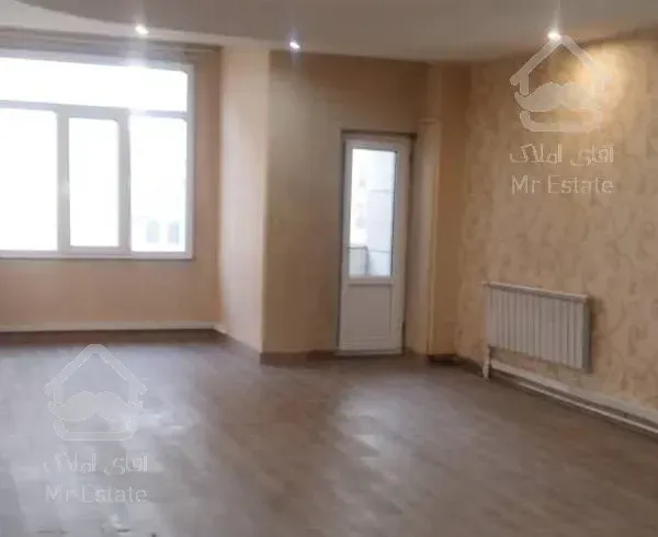 آ‌پارتمان ۹۰ متری