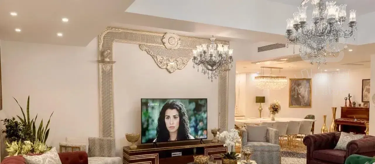 واحد لوکس در برج برند کوهک