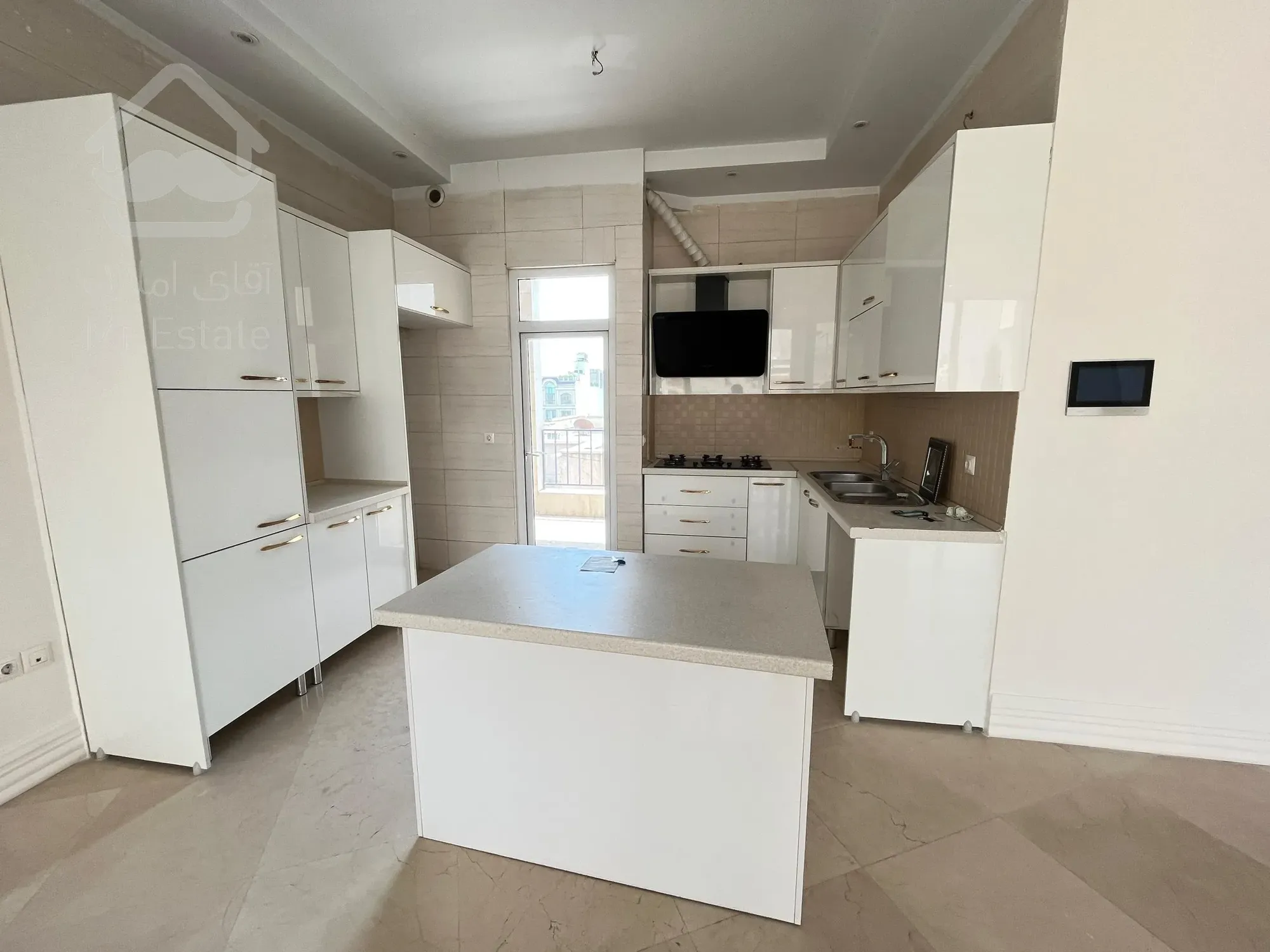 اجاره 130 متری دیباجی جنوبی