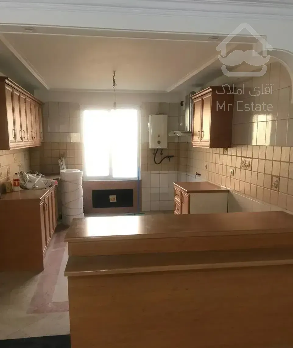 76 متر با پارکینگ/وحیدیه/سبلان/مدنی/تسلیحات