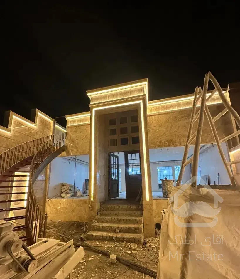 ویلایی ۲۵۰ متری شمالی با ۲۴۰ متر بنا صفر کوثرجنوبی