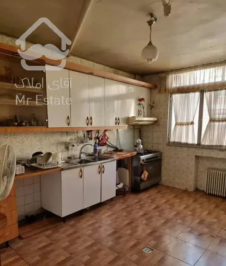 آپارتمان 150 متر3خواب قدرالسهم دار1از3