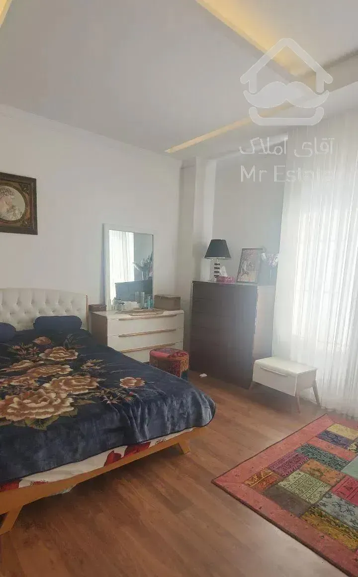 نیاوران ۲۰۰متر/۲ پارکینگ/فول فرنیش