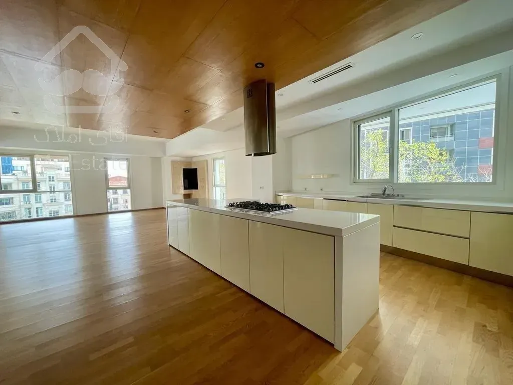 فروش اپارتمان 240متری زعفرانیه