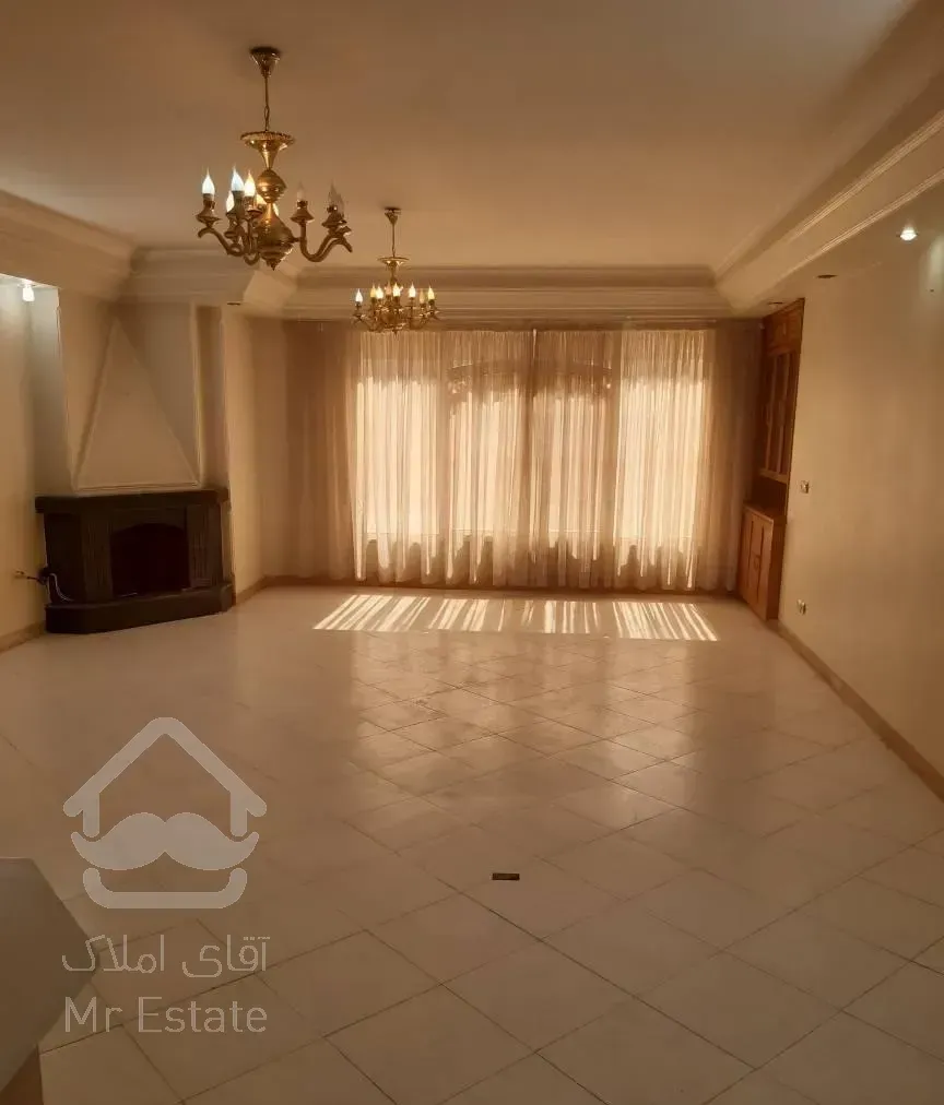 آپارتمان۱۱۳متری  جنوبی