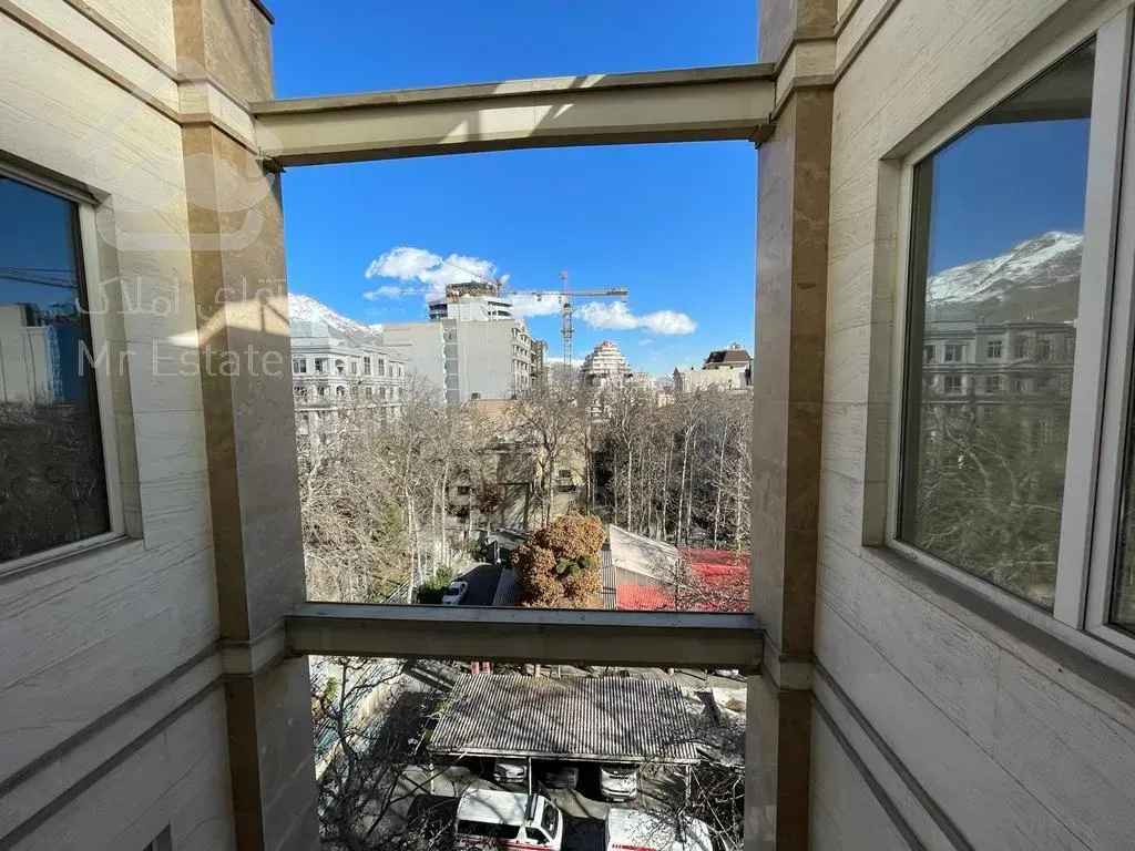 فروش اپارتمان 310 متری زعفرانیه