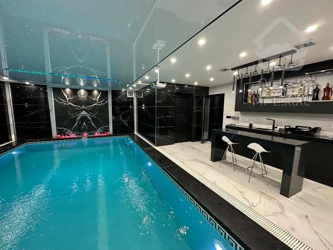 رهن ویلا استخردار ۵۵۰متری شهرکی درکلارآبادمازندران