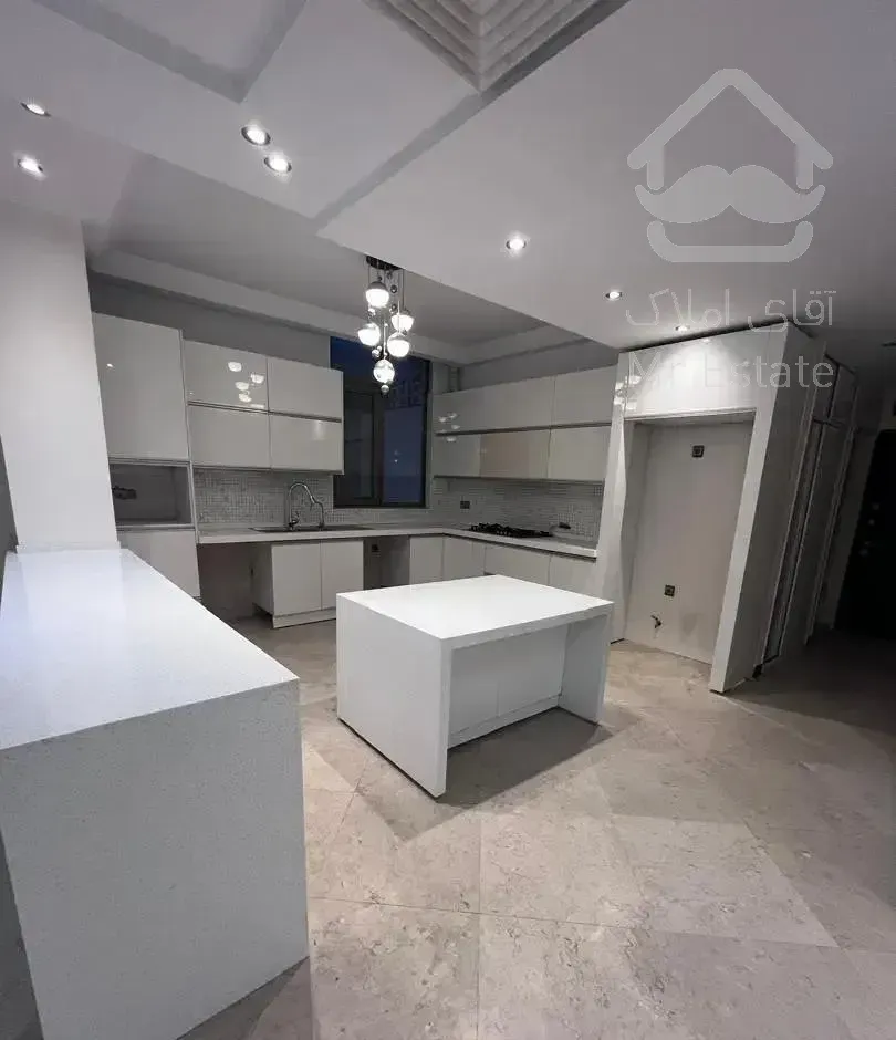 ولنجک ۱۷۵ متر زیر قیمت / ۳خواب