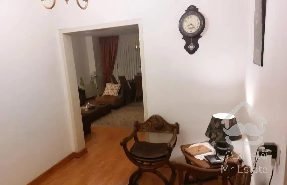 158متر سه خوابه شهرک امید فول امکانات