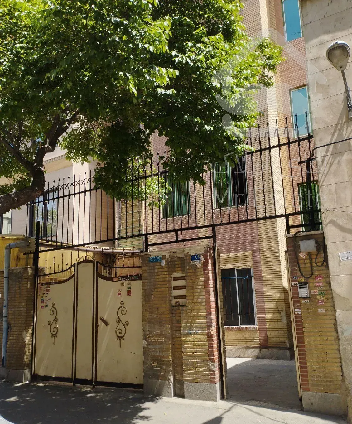 فروش آپارتمان ۵۶ متری ۲ خوابه همکف در خانی‌آباد