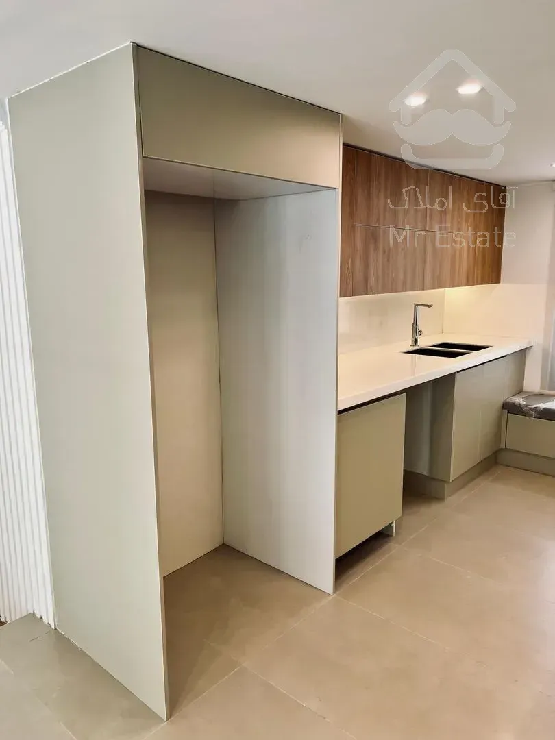 ۸۰متر۲خواب تاپ لوکیشن روبه کوچه