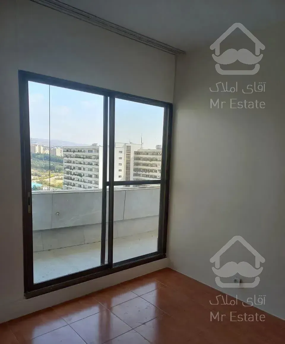 آپارتمان ۴۲۰ متر شهرک امید