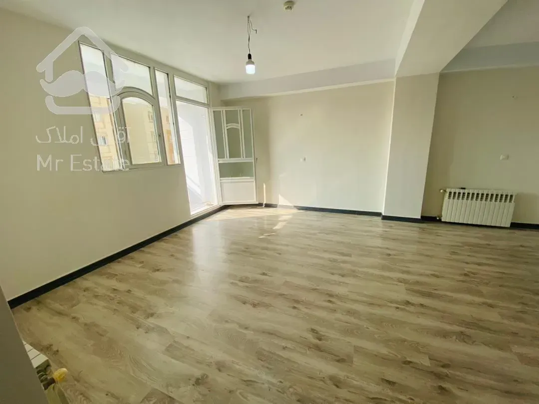 آپارتمان دو خواب در ابشار تهران