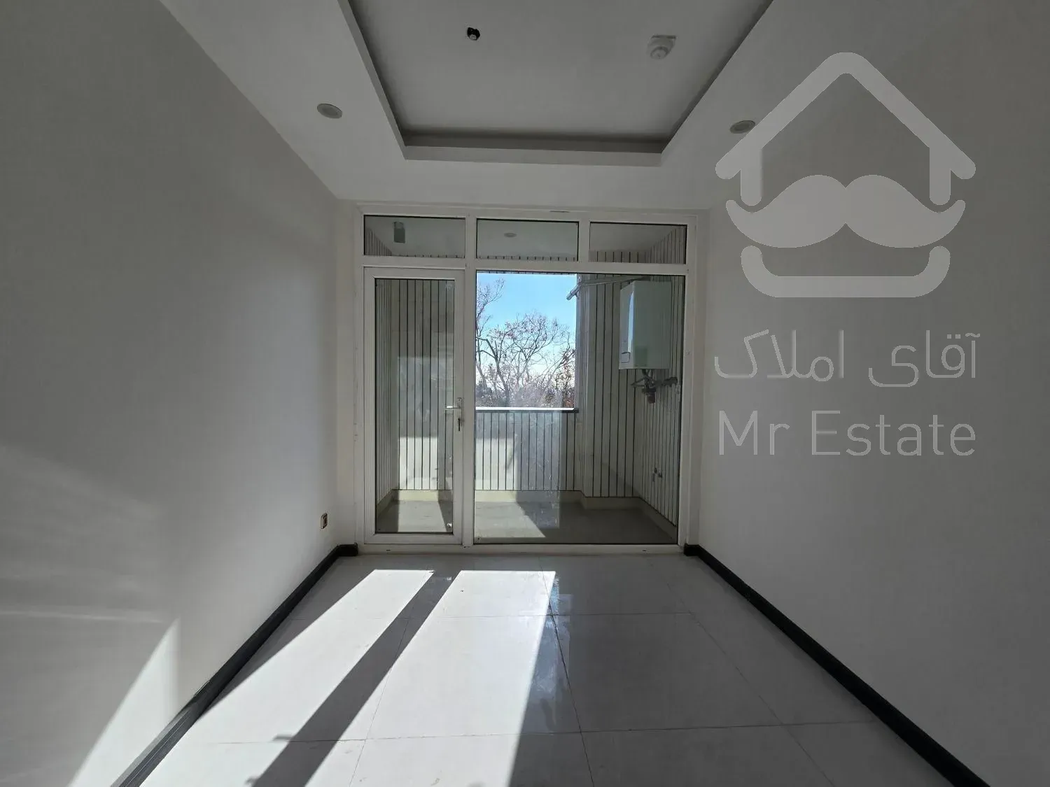 160مترشهرک غرب*موقعیت اداری*۲پارکینگ سندی