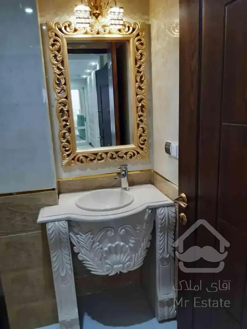 آپارتمان ٨١ متری ، شهران