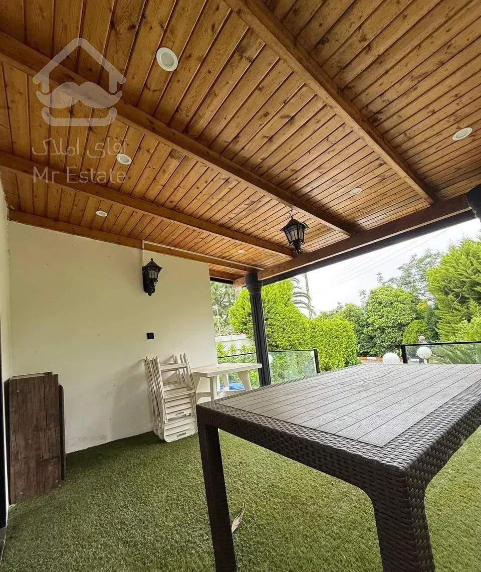 ویلا همکف ۲۵۰متری وازیوار رویان