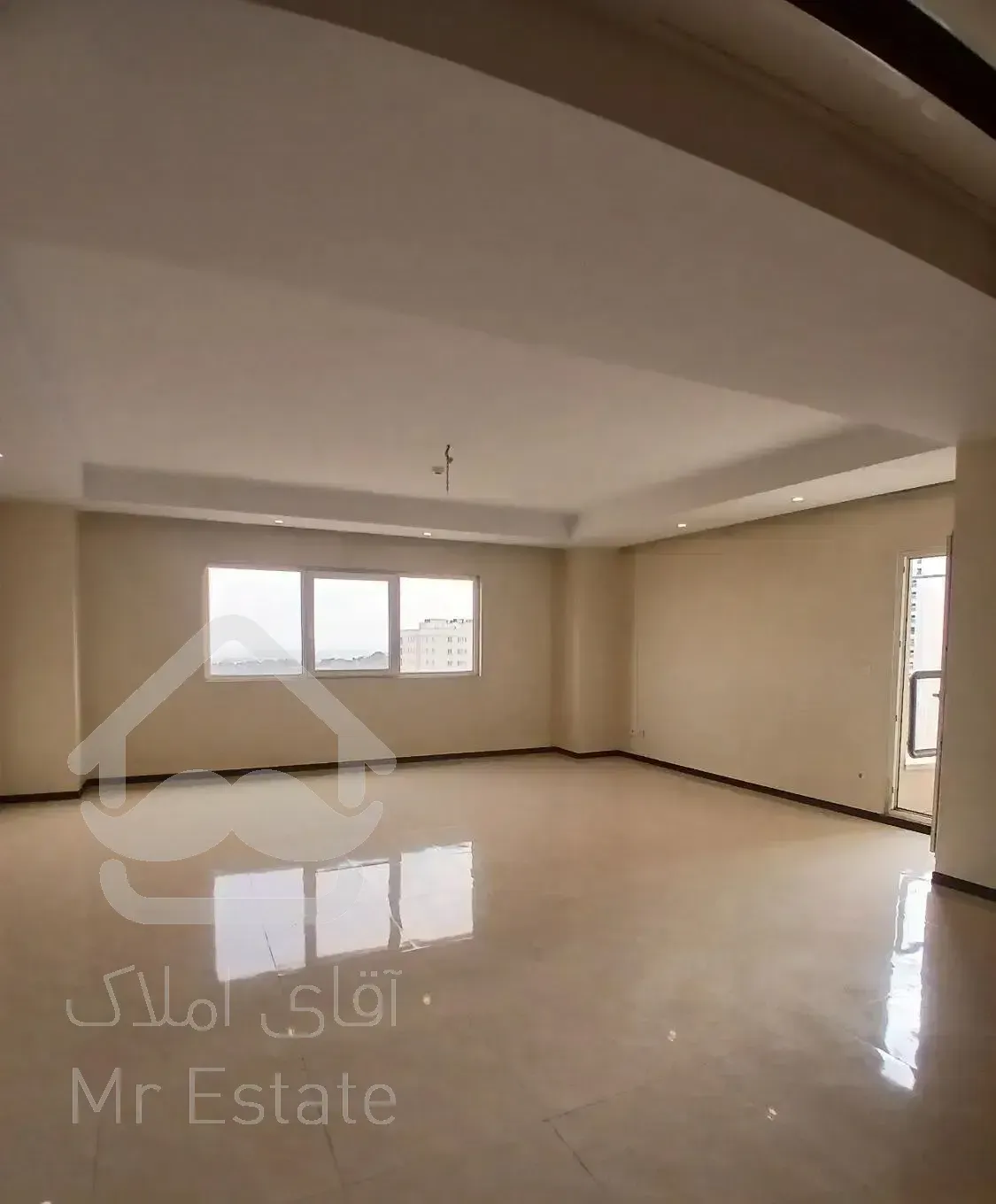 ۱۵۰ متری ۳ خواب برج کوهک