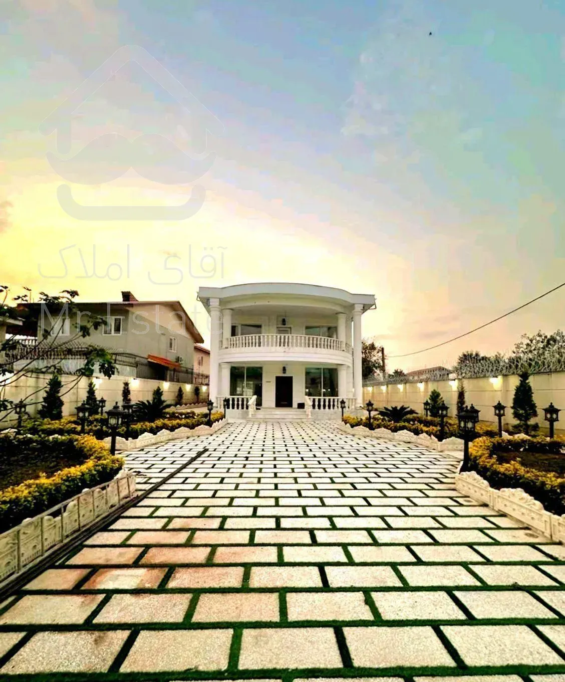 ویلا/۱۱۰۰متری زمین/سندتک برگ